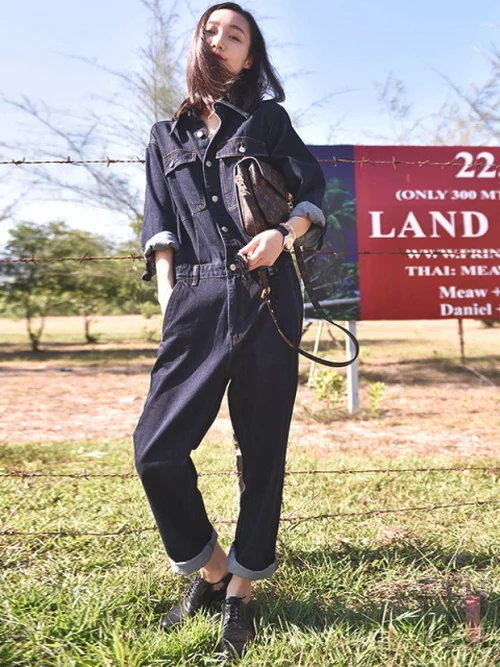 出门穿衣不会搭配?连体裤穿出大气场