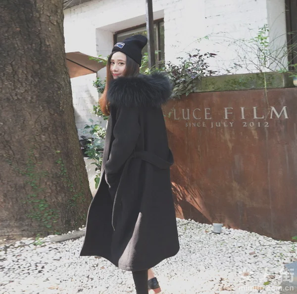 穿衣不够女王范？因为没有大衣来相伴