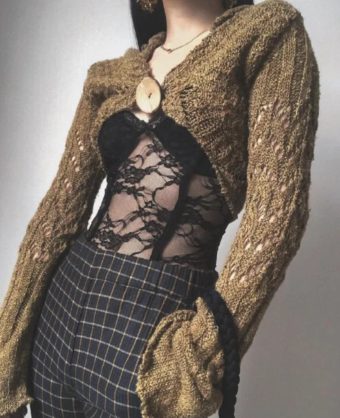 甜美与性感兼备的复古系穿示范