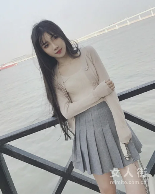 小短裙的美丽秘密，你get到了吗