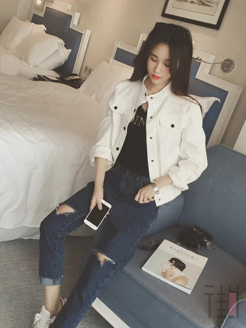 帅气随性牛仔元素穿搭，做个酷女孩