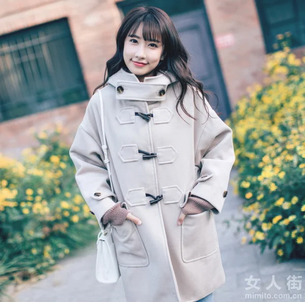 穿衣不够女王范？因为没有大衣来相伴
