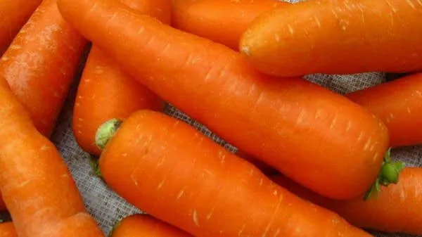 生吃胡萝卜的功效与作用及禁忌
