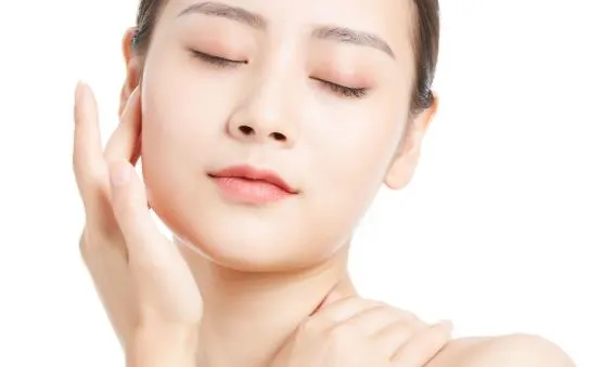 保湿爽肤水的使用误区以及正确使用方法