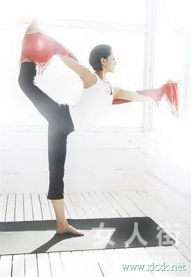 瑜珈3式快速瘦腰 拥有好气质