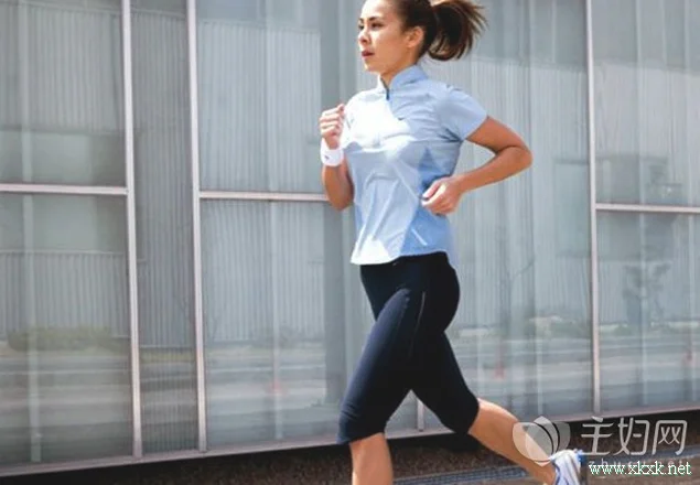 怎么样跑步既能减肥还能够不伤到膝盖的