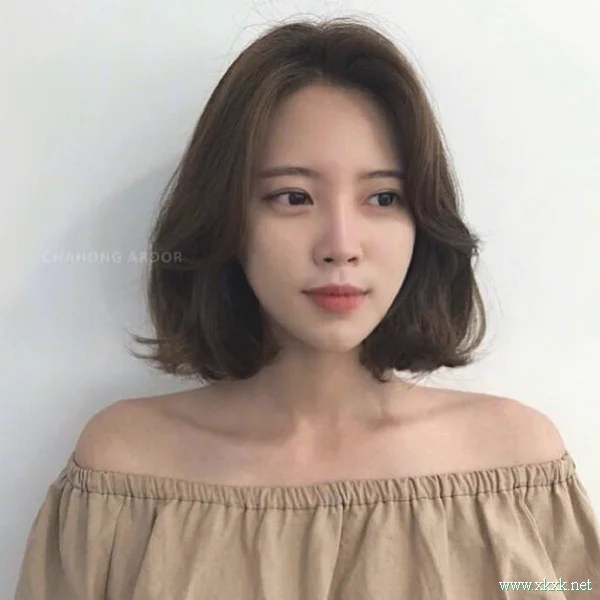 灵动女生发型示范：韩国正流行的短发图集