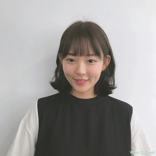 灵动女生发型示范：韩国正流行的短发图集