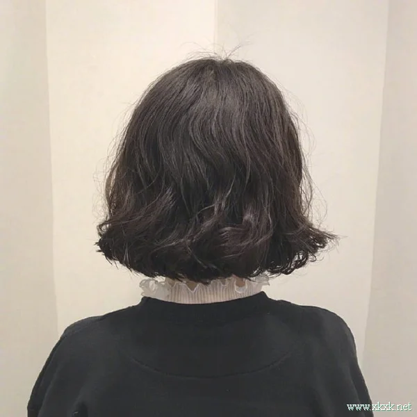 短发小姐姐们的发型参考