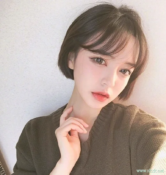 超有气质小姐姐的,演绎超美“及耳短发”