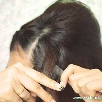 赖女孩DIY发型 5步盘发就搞定