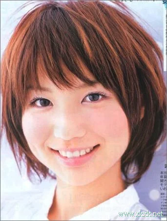 8款中短发 适合圆脸MM发型设计