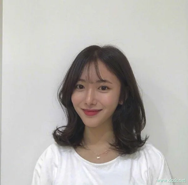 九款韩系女生的中短发造型参考