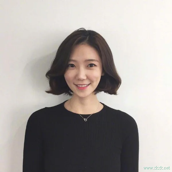九款韩系女生的中短发造型参考