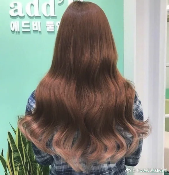 韩国女神级的披肩卷发图片大全