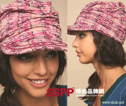 8款帽饰最IN的秋款造型 提升时尚度