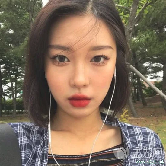 2018这几款短发时尚流行 韩国小姐姐都爱的女生发型