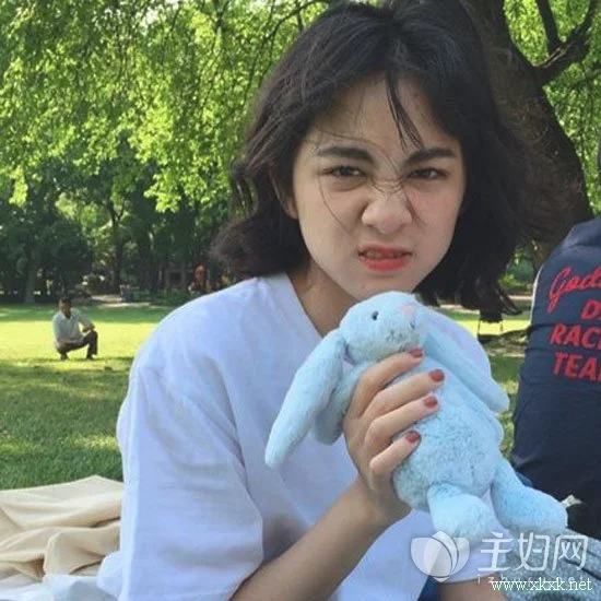 2018这几款短发时尚流行 韩国小姐姐都爱的女生发型