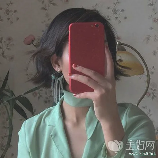 2018这几款短发时尚流行 韩国小姐姐都爱的女生发型