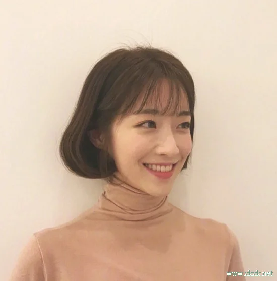 深色系韩国女生温柔发型合集