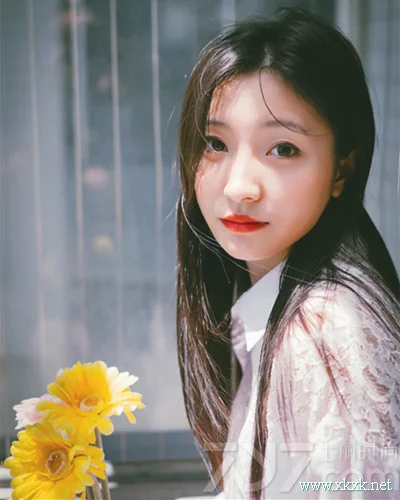 小清新长直发 看最受男生喜欢的清新发型