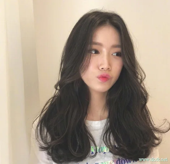 深色系韩国女生温柔发型合集