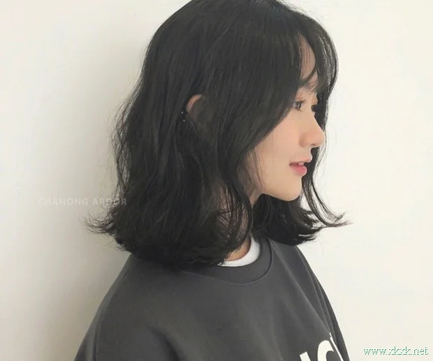 盘点2018年流行的女生短发造型