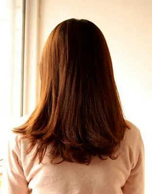 韩式复古盘发发型扎法图解 与众不同显气质发型