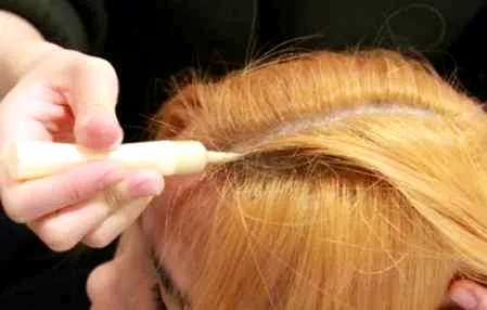 漂发前要不要洗头 头发比较油时漂染的好处