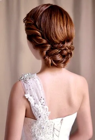 最新韩式新娘发型设计图片 简单盘发显优雅气质