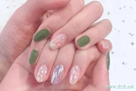 抖音最火美甲涂鸦 高颜值美甲图片泫雅也超爱