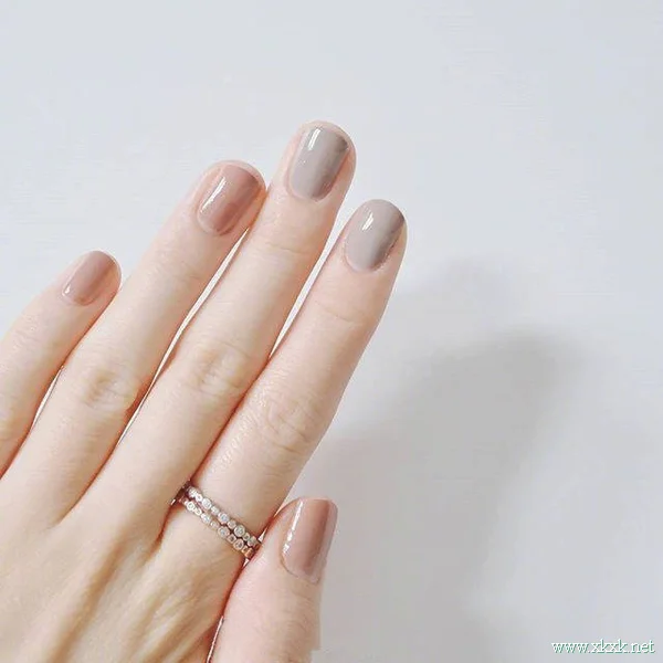 是手美还是干净的美甲好看