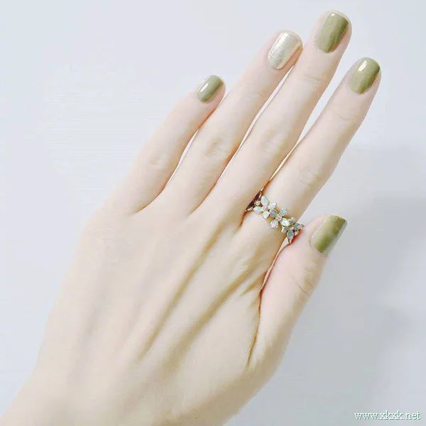 是手美还是干净的美甲好看