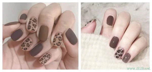 适合冬季又显手白的美甲款式，搭配毛衣好美！