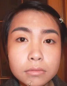 喷血对比! 化妆能让丑女变得奇靓