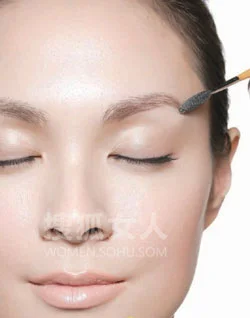 超详细眉型打造法 精致女人必修
