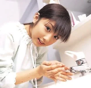 冬季护肤从洗脸开始 洗颜术开课啦!