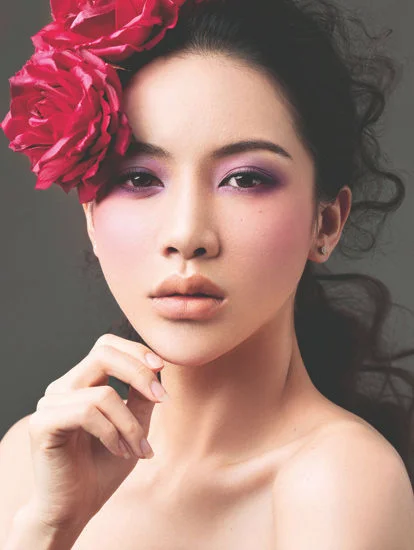 早春2月 花意女子的梦幻彩妆