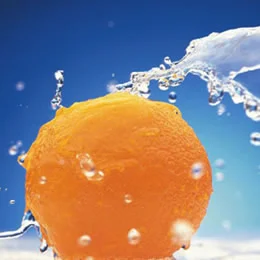 一个橙子让你拥有 水嫩白皙肌肤