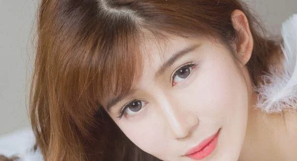 做果酸换肤去眼角细纹的步骤及注意事项