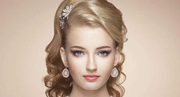 做果酸换肤袪痘疤禁忌人群及适宜人群有哪些?