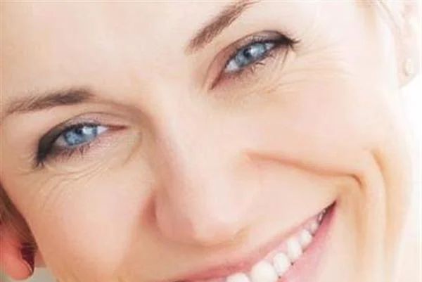 光子去法令纹要多少钱?