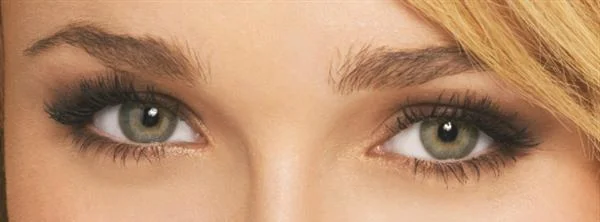 眼部吸脂需要恢复多久啊？