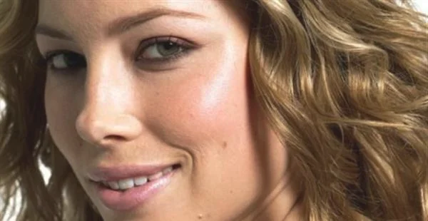 如何消除手术疤痕